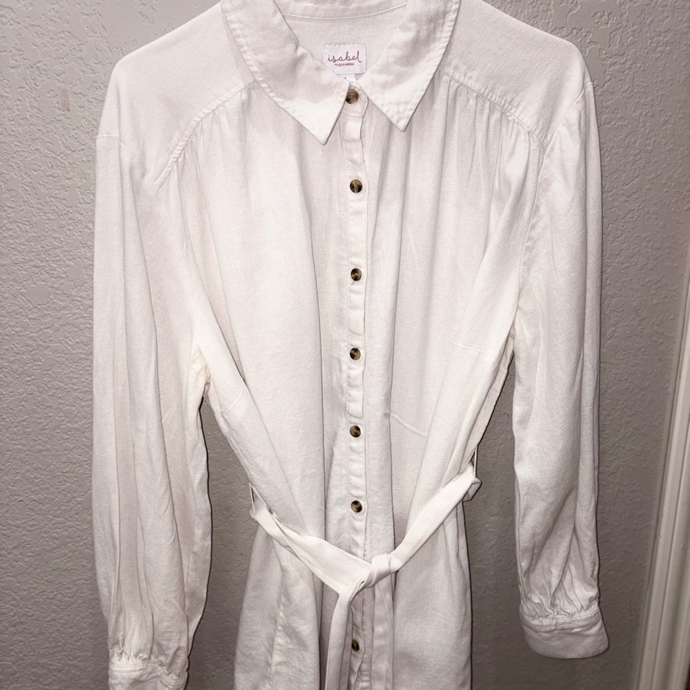 Isabel Maternity by Ingrid & Isabel White Button-Down Blouse